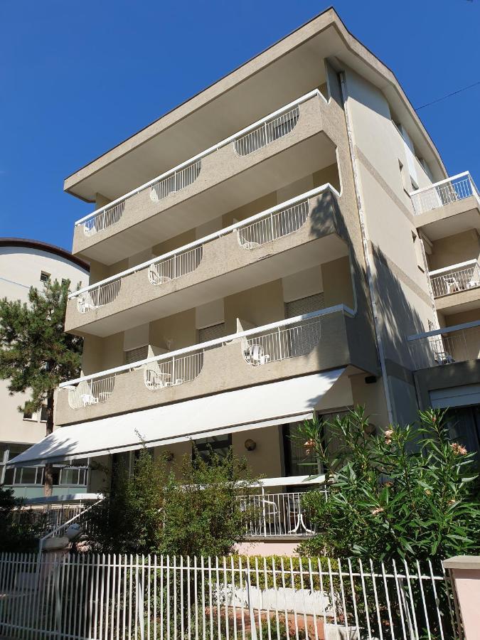 B&B Domus Mea Cesena Bagian luar foto